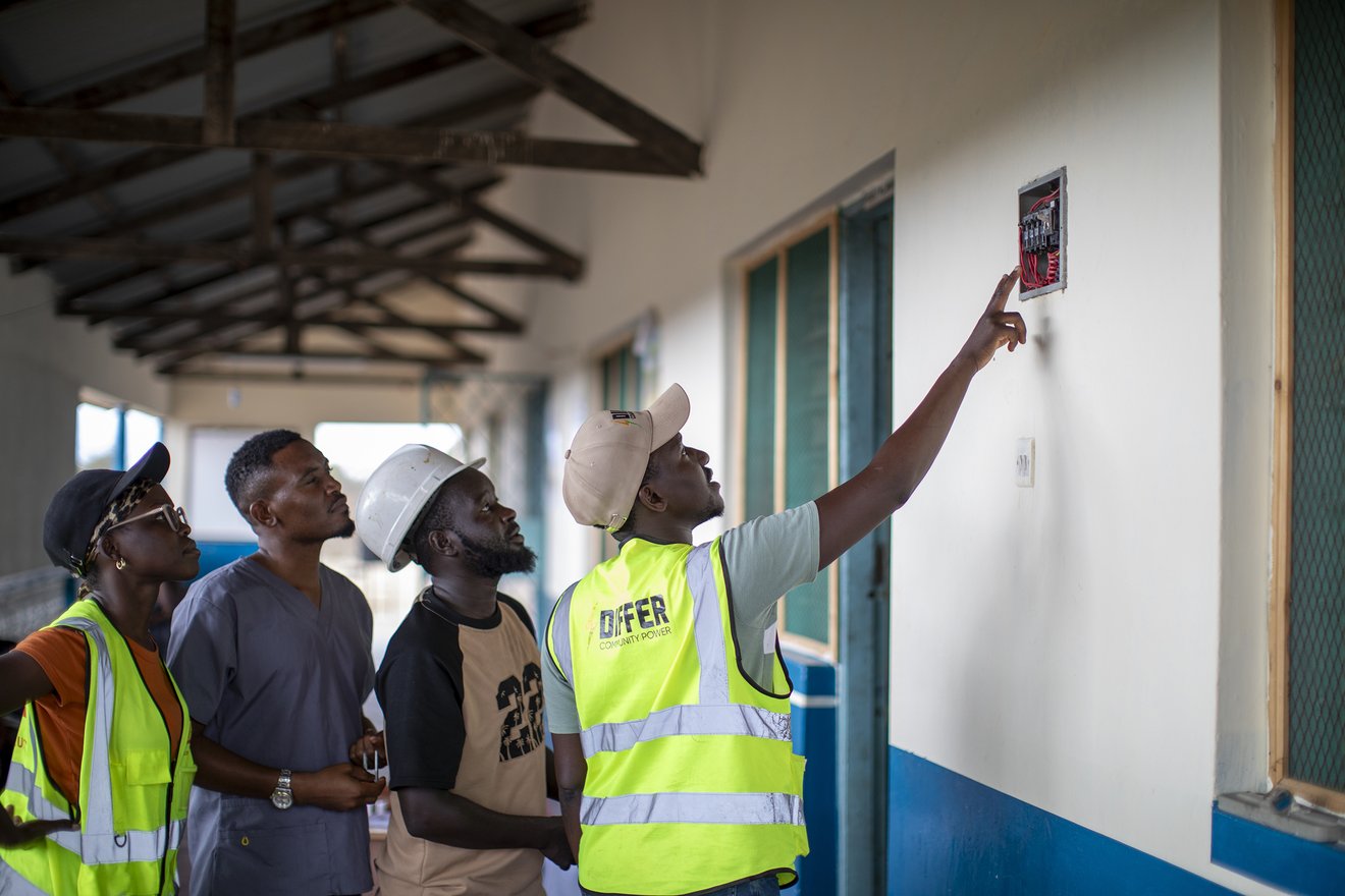 1314_Kenya_Fairpicture_0046