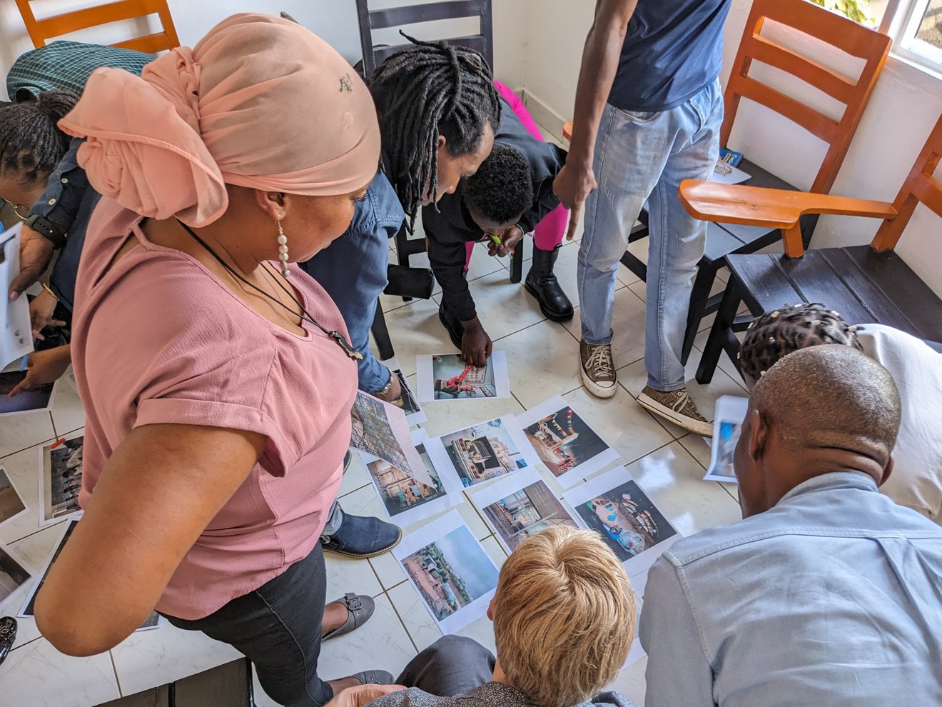Visualising Peace, Participatory video project workshops – part of the wider Mobile Arts for Peace project. Photo Story Sequencing Excercise